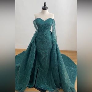 Green Sequin dress size M